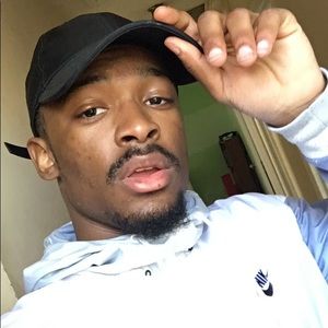 Meet your Posher, Amid